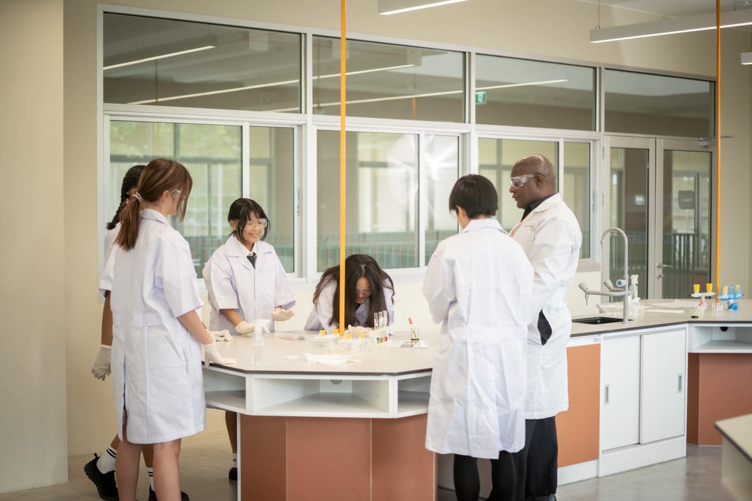 Students working at the benches in the science lab