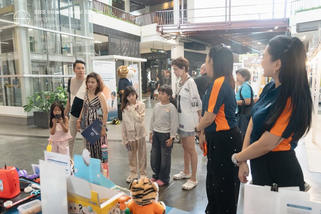 SBS Bangkok Connects with Families at The Nine Center Rama 9 photo 4