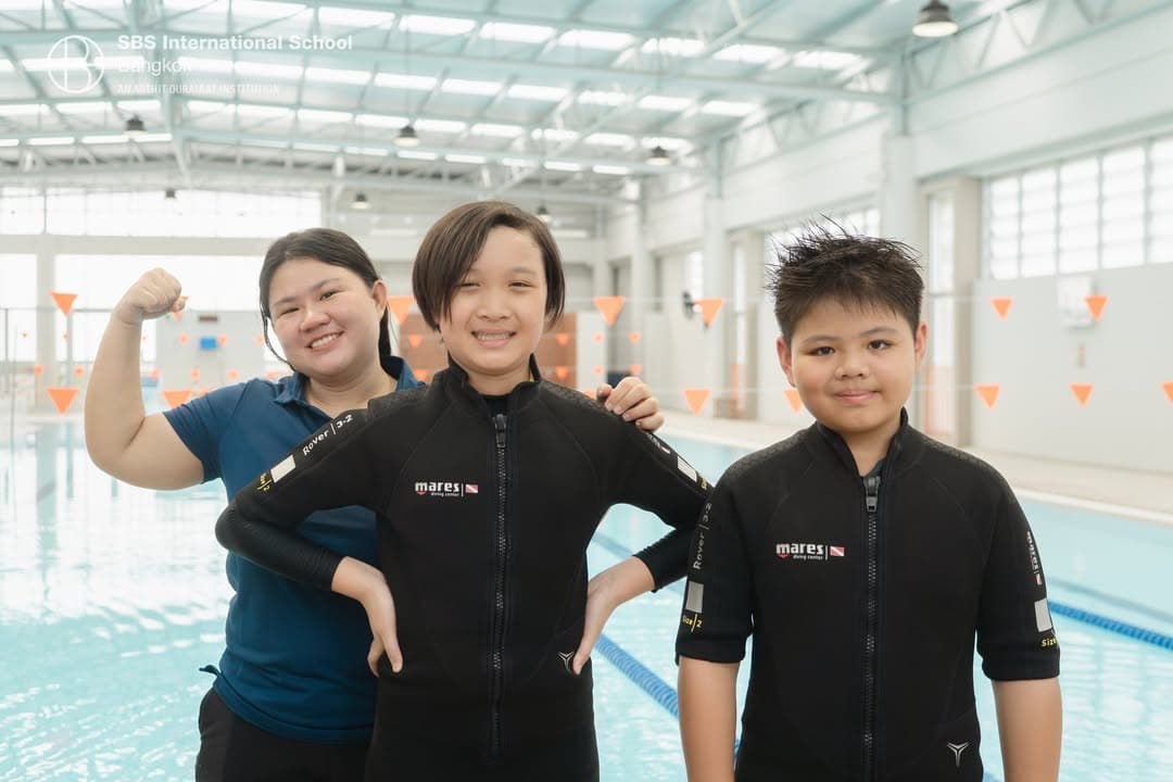 Scuba Diving Club Builds Skills and Confidence in the Pool photo 3