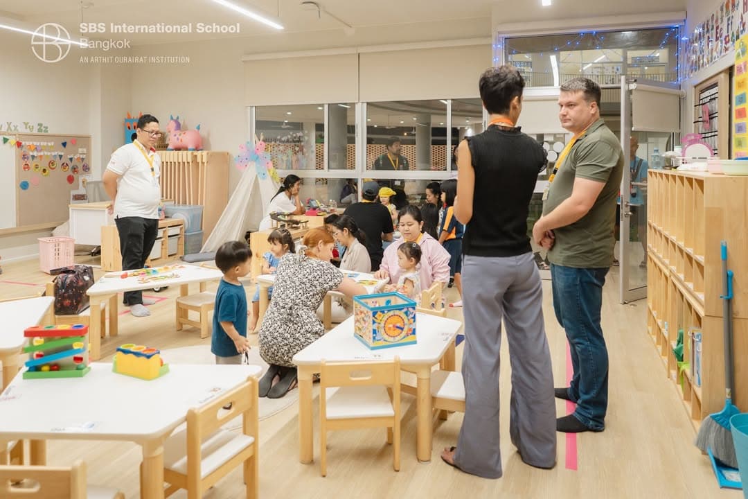Twilight Open Night at SBS Bangkok: Discovery, Connection and Inspiration photo 3