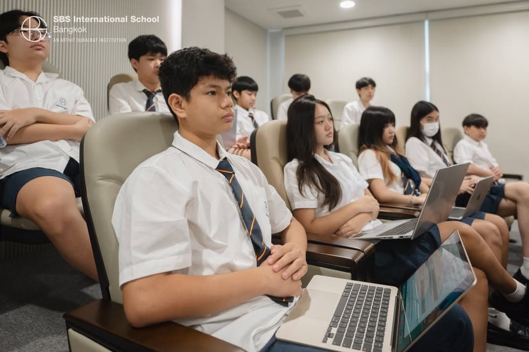 Year 9 Takes on Real-World Design Thinking Challenges Set by The St. Regis Bangkok photo 4