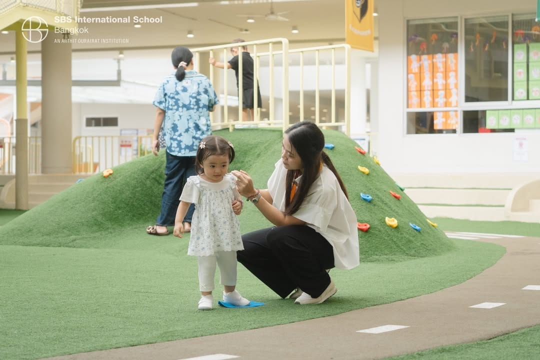 Rainbow Splash Bash Welcomes New Families to Saturday Playgroup at SBS Bangkok photo 5
