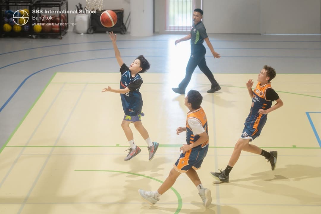 U15 Boys Basketball Open the BISAL Season with an 80-17 Victory at SBS Bangkok photo 2